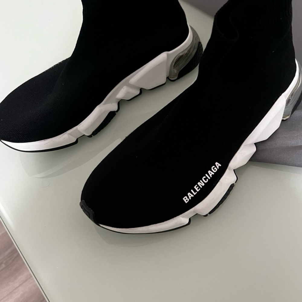 Balenciaga Women's Black Sneakers - Picture 5 of 7